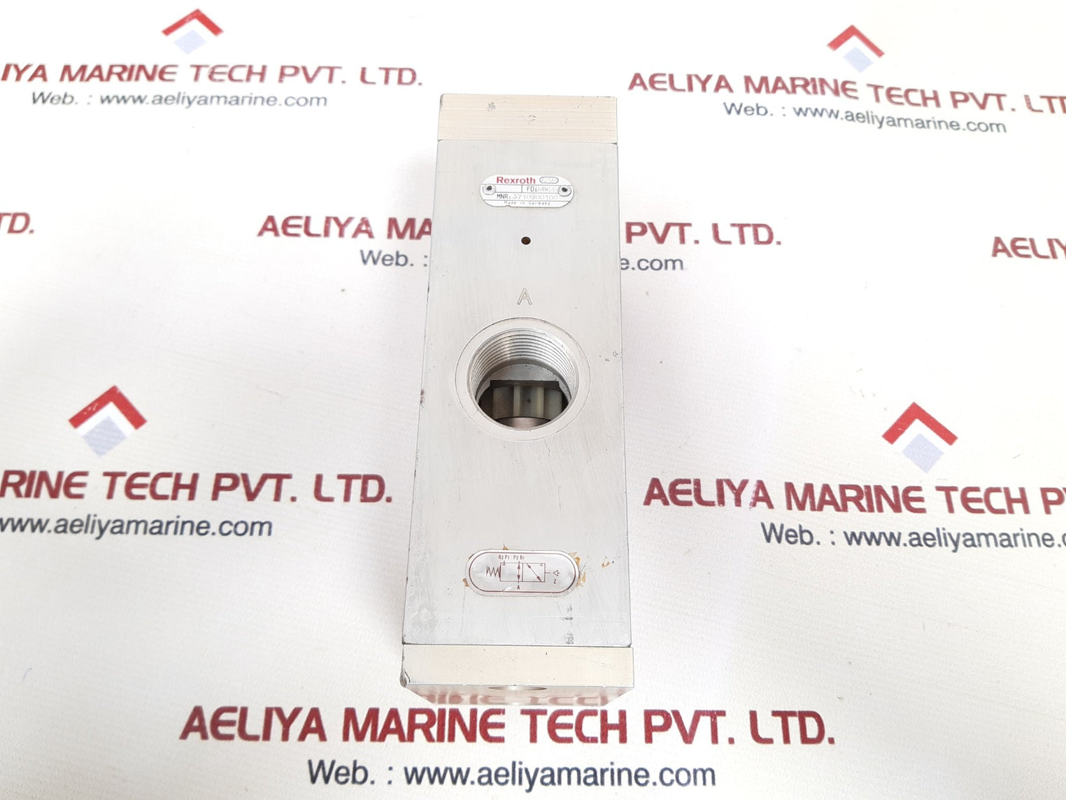 Rexroth 3710900100 valve