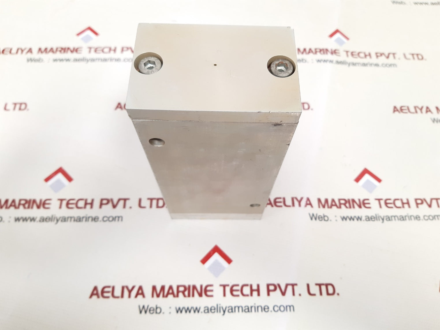 Rexroth 3710900100 valve