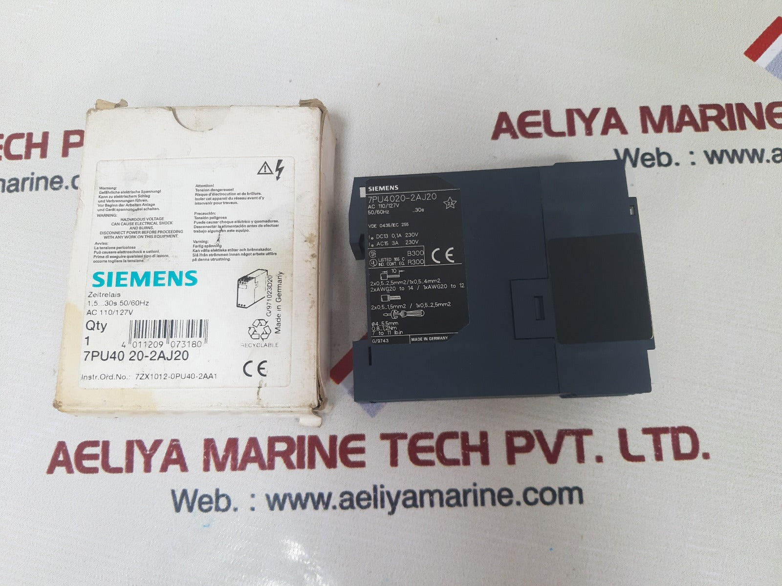 Siemens 7pu4020-2aj20 time relay 