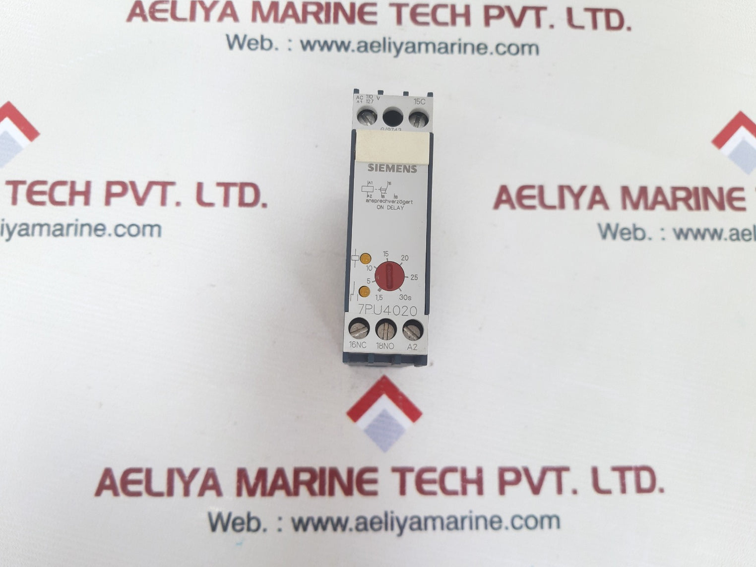 Siemens 7pu4020-2aj20 time relay 