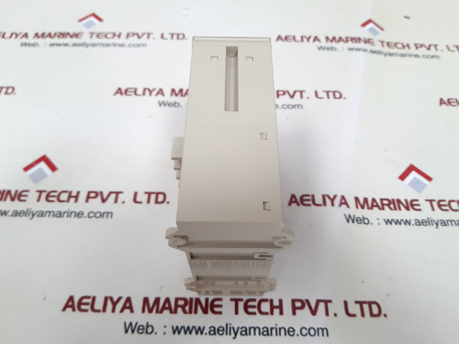 Omron k2cm-q2m motor relay