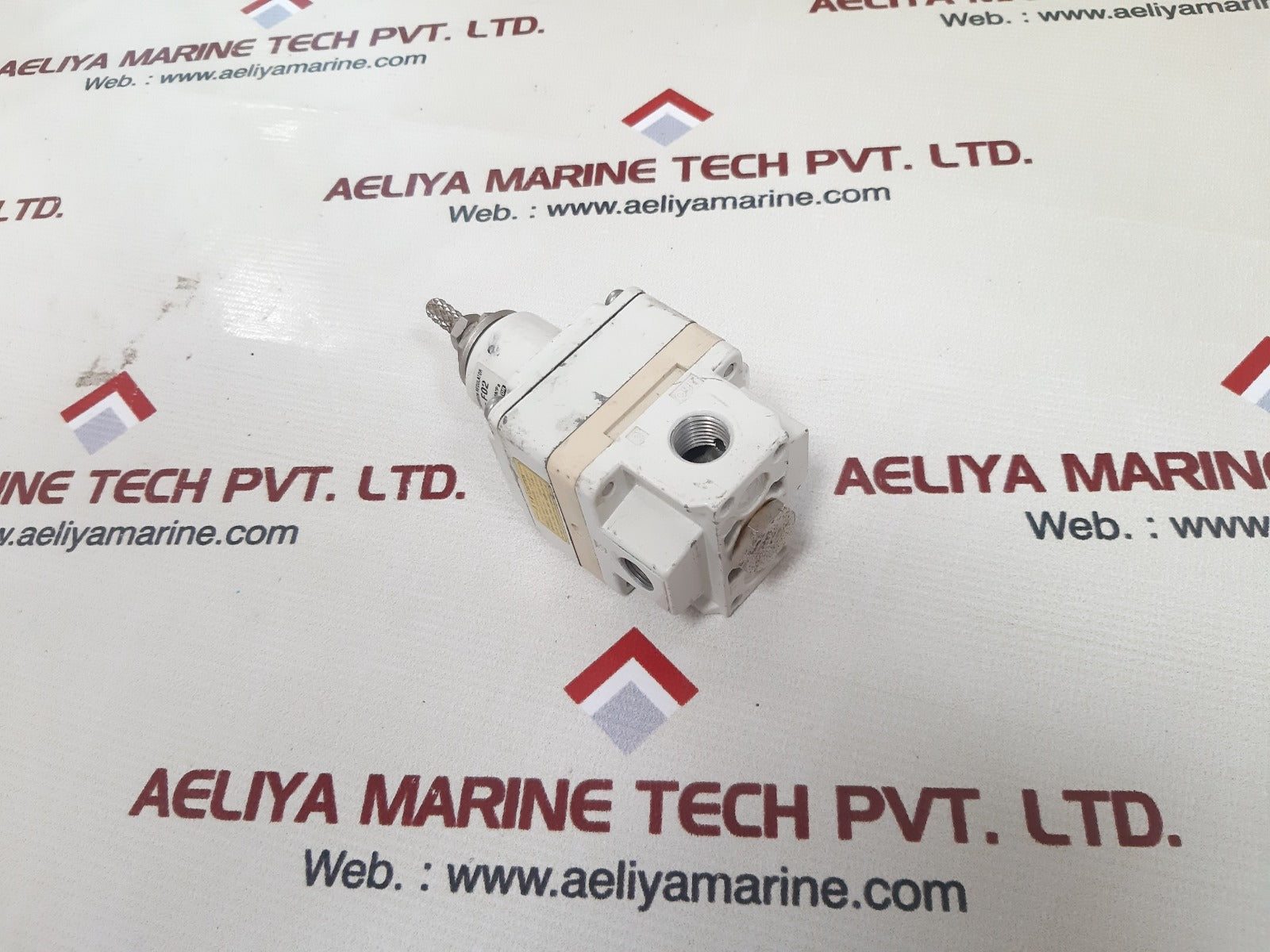 Smc ir2020-f02 precision regulator