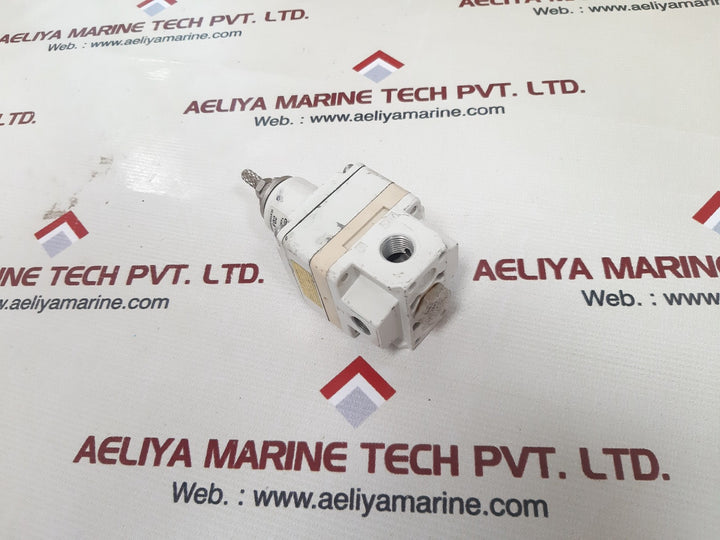 Smc ir2020-f02 precision regulator