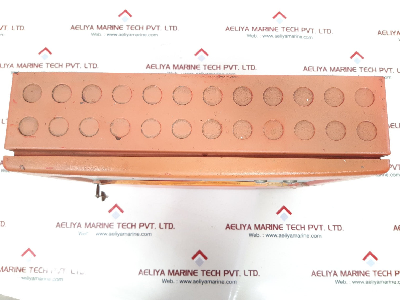 Shield p-c208 conventional fire alarm control panel