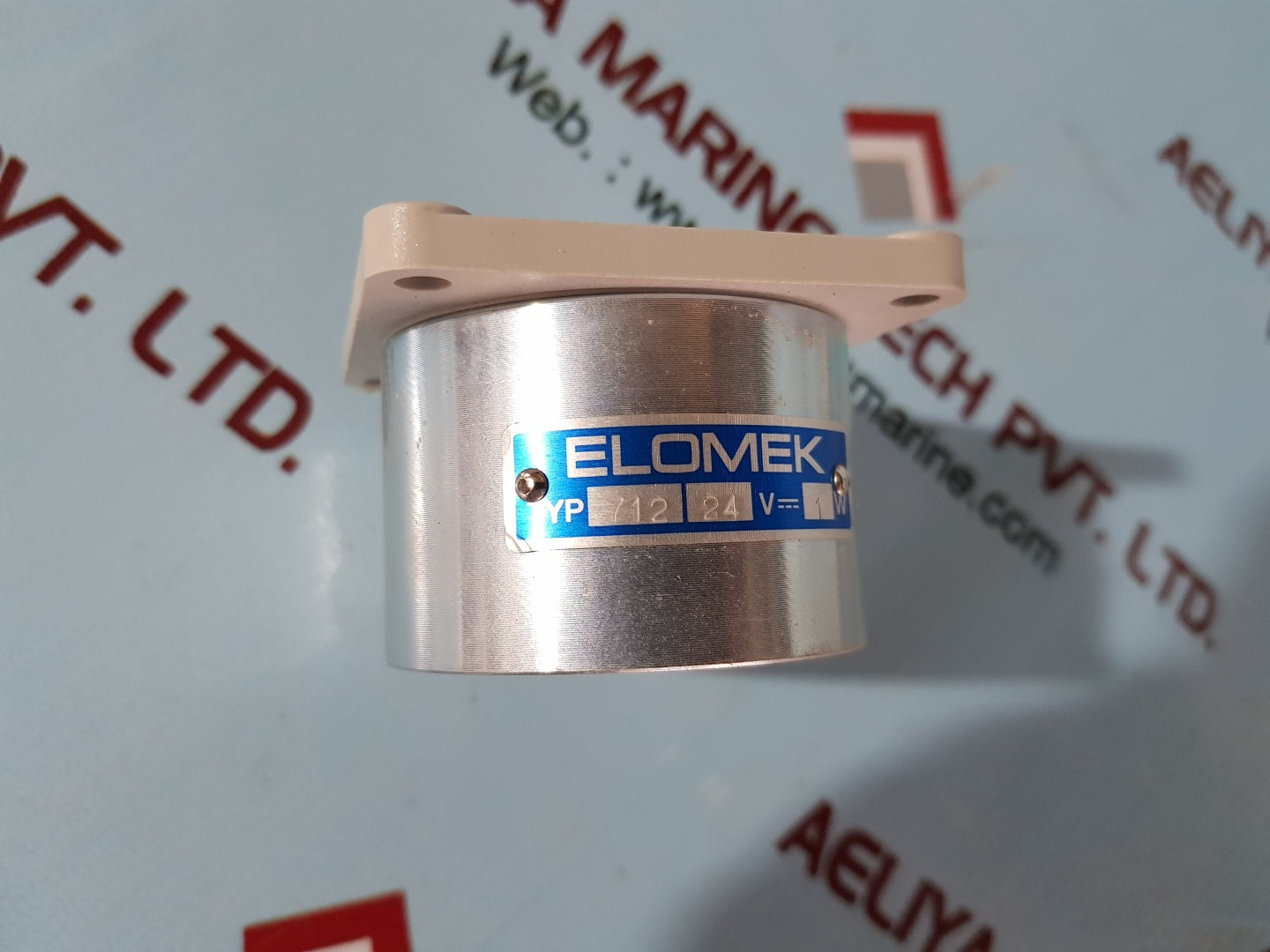 Elomek 712 ag electromagnetic door-holder