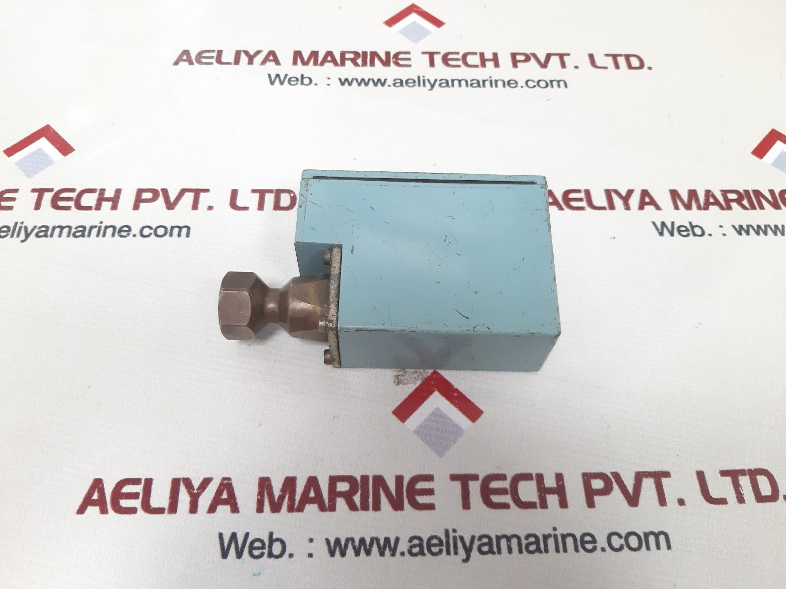 Telemecanique xmj-a091 pressure switch