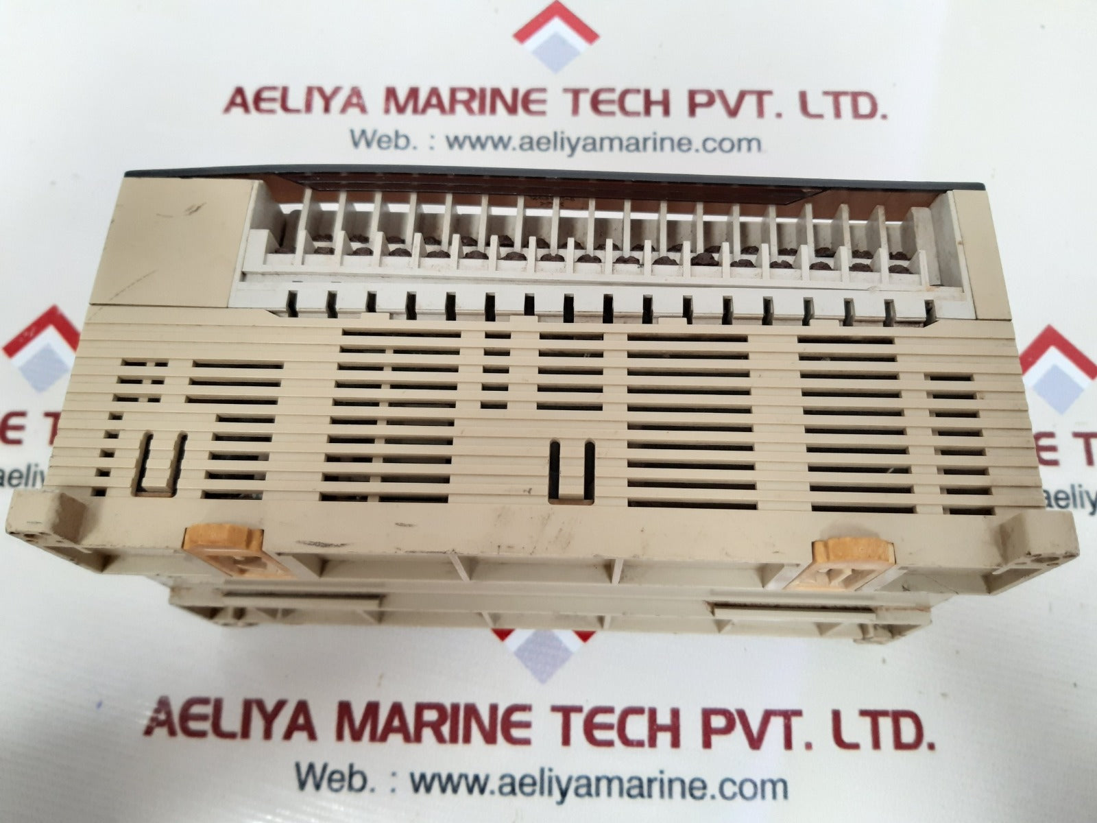 Omron sysmac cpm2ae programmable controller cpm2ae-60cdr-a
