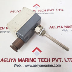 Jumo aths-se-2 surface monitoring thermostat used
