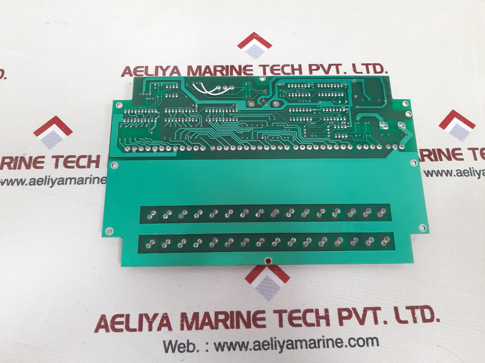Mes navtalk  nmea 0183 data distribution interface card 