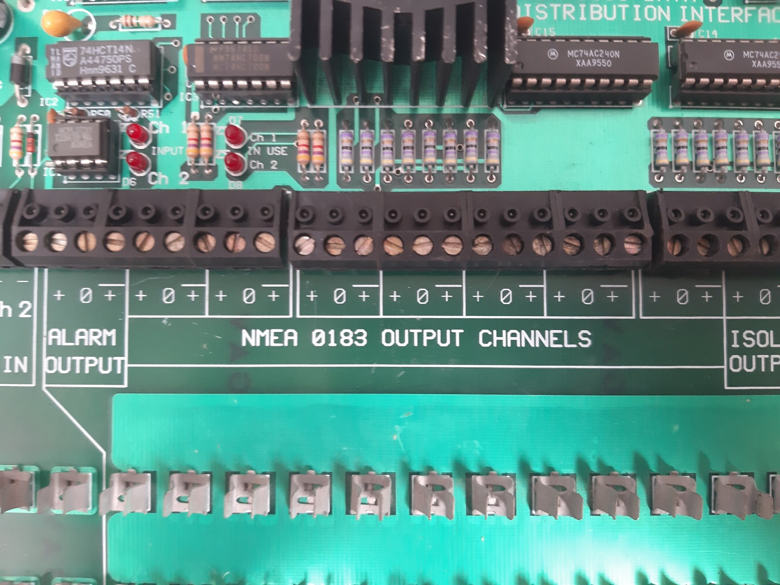 Mes navtalk  nmea 0183 data distribution interface card 