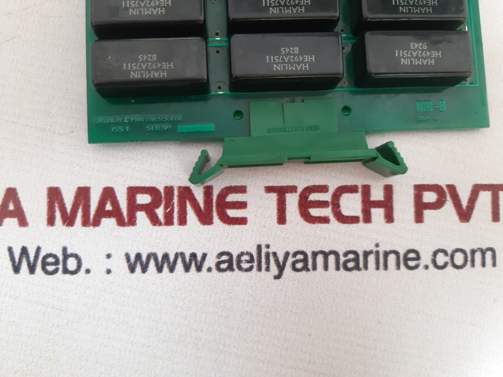 Grundy & partners  aw711 a pcb card 