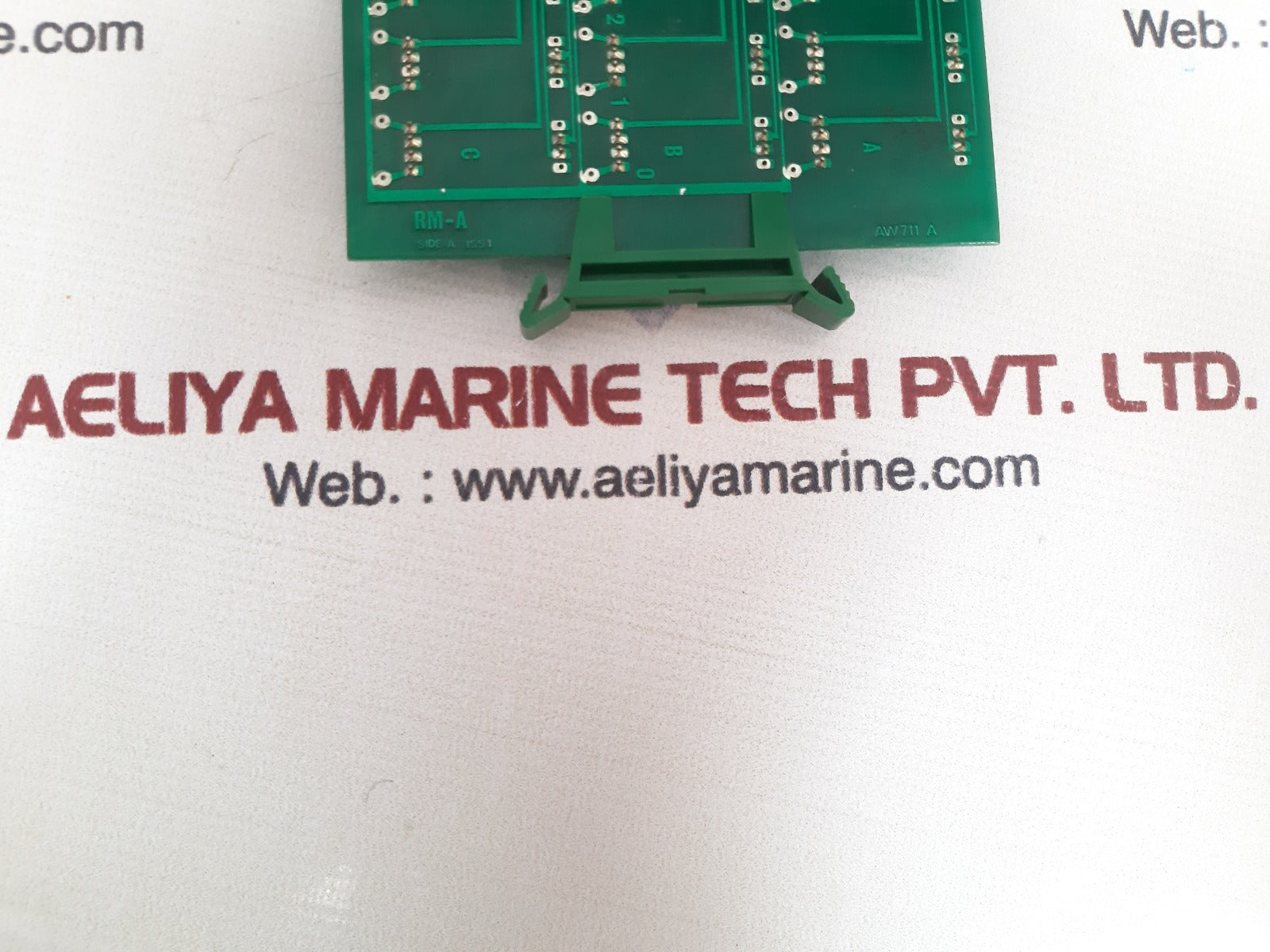 Grundy & partners  aw711 a pcb card 
