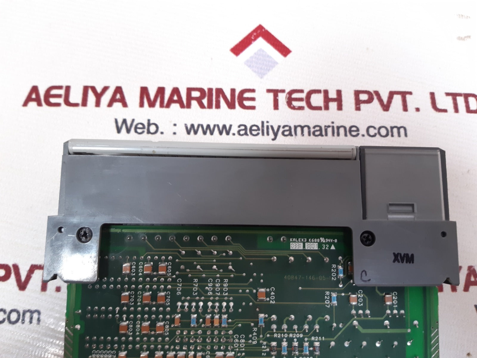 Allen-bradley 1746-n04v ser.a slc 500 analog output module
