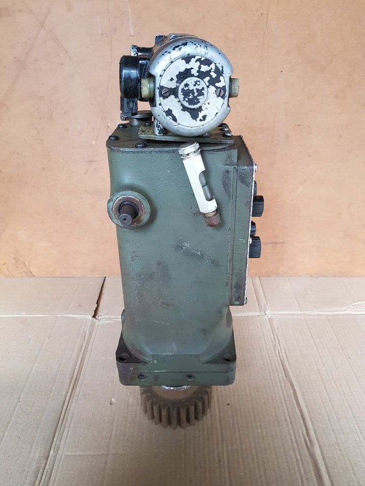 Woodward ug-8 governor r.p.m:657-1381 al8525 048