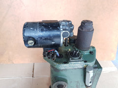 Woodward ug-8 bf 037116 governor r.p.m.800-1584