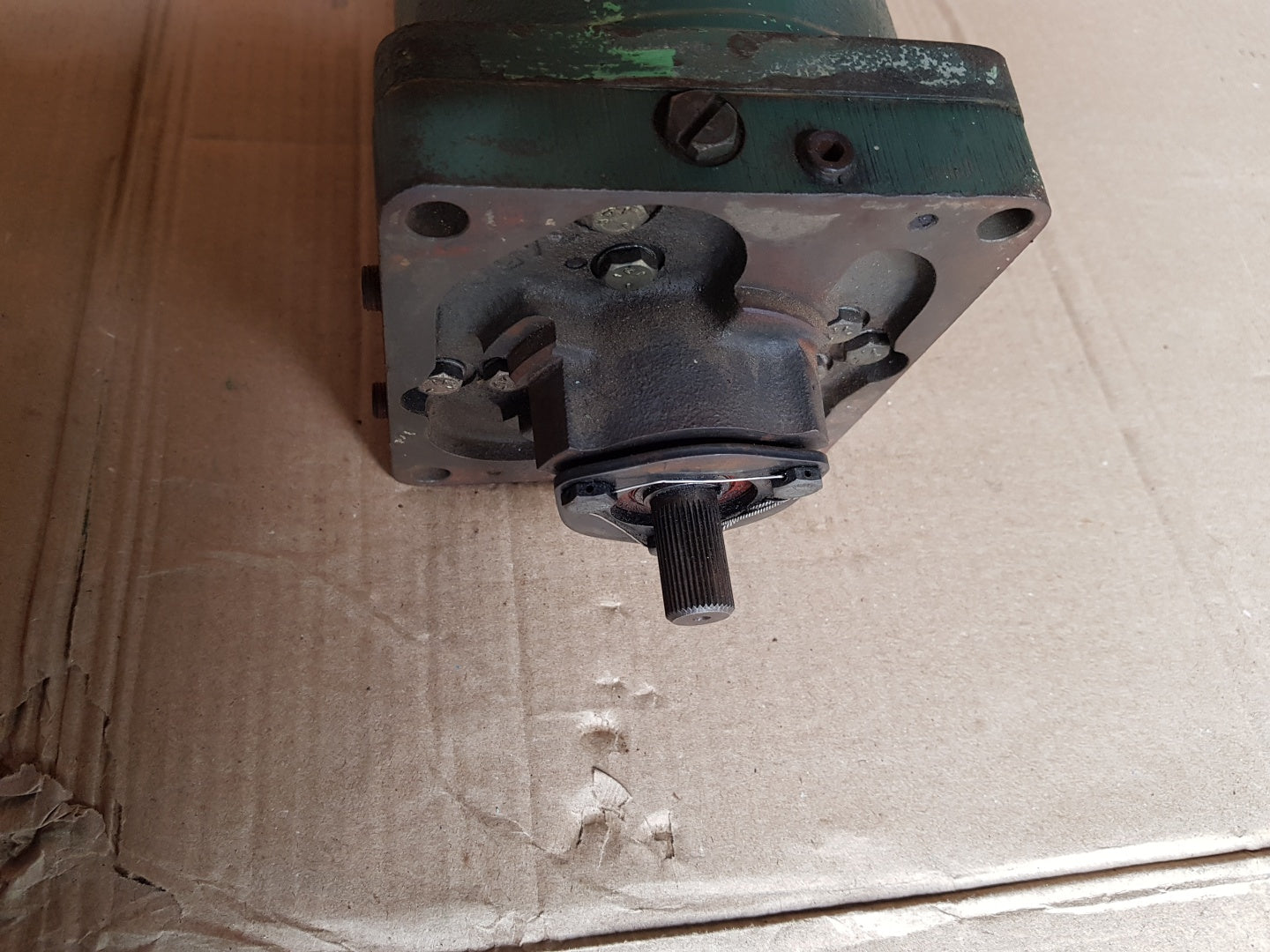 Woodward ug-8 8522-300 governor r.p.m. 1075-1650