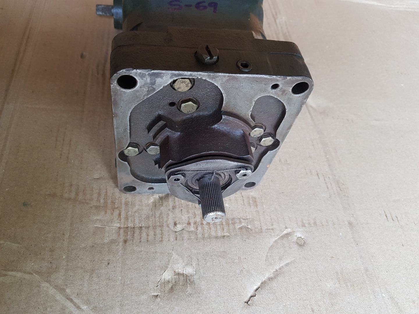 Woodward ug-8 governor r.p.m. 700-1415 a8523083