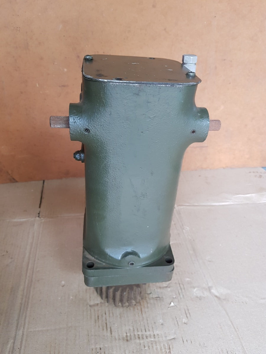 Woodward ug-8 a8523 d83jn governor r.p.m:700-1415