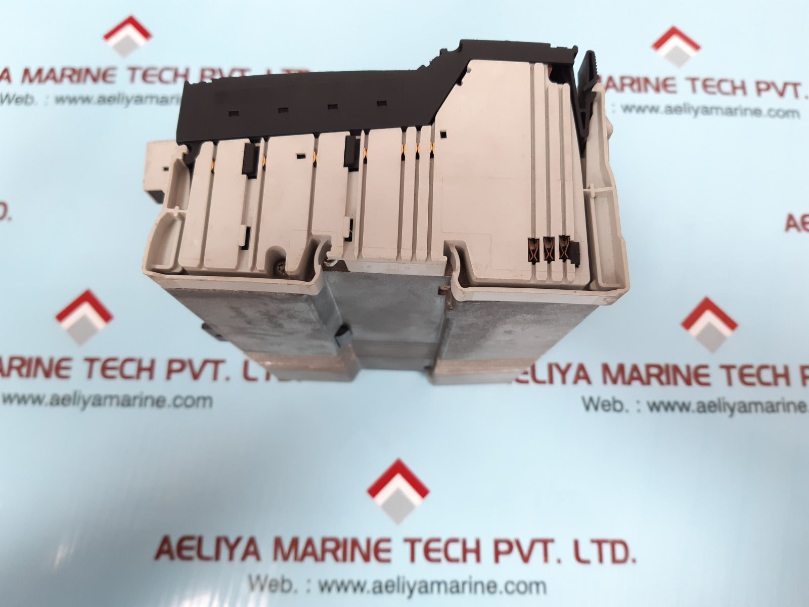 Rexroth r911306455-106 indracontrol l20 cml20.1-np-120-na-nnnn-nw