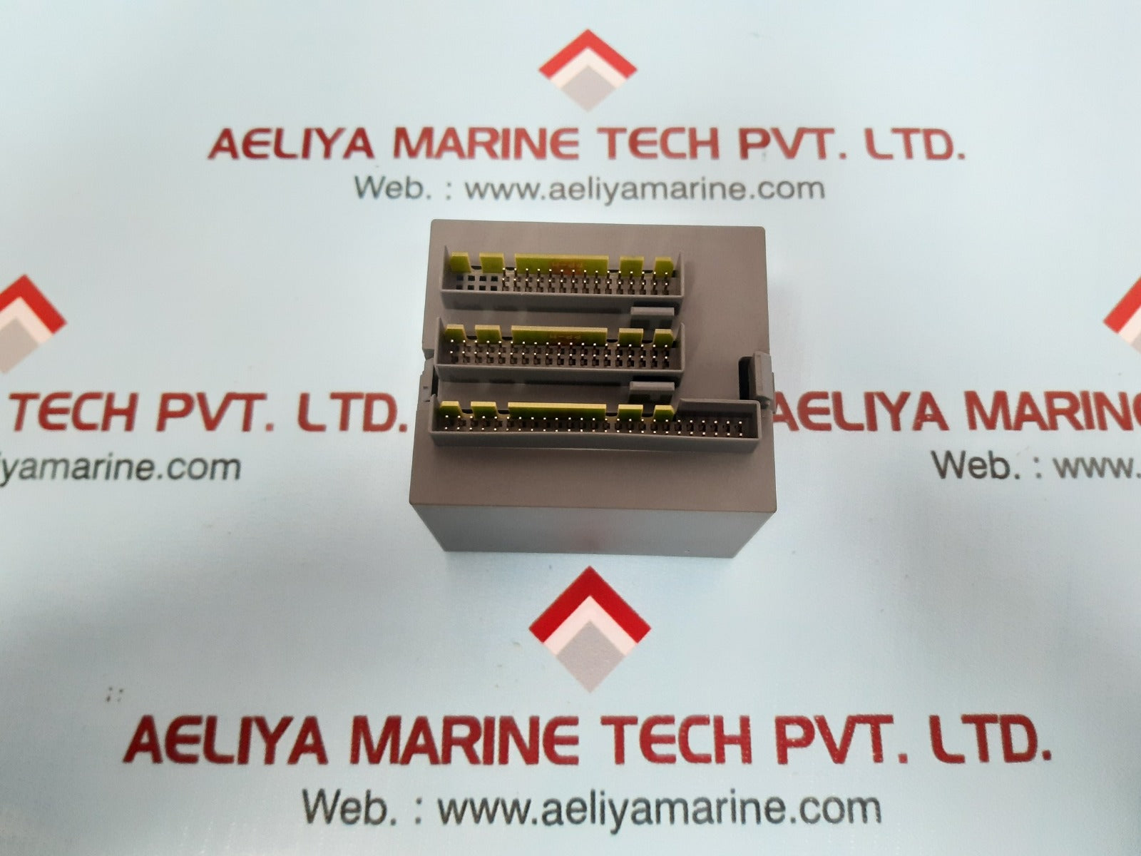 Abb ai523 b8 16ai analog input module 1sap250300r0001
