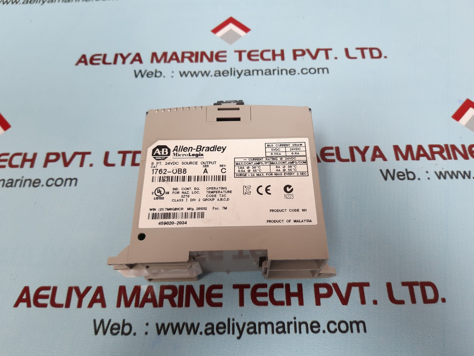 Allen-bradley 1762-ob8 micrologix 8 pt.24vdc source output module ser A