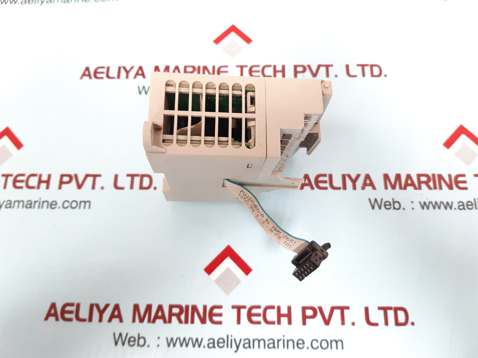 Allen-bradley 1762-iq16 micro logix 16 pt.24vdc sink/source input module