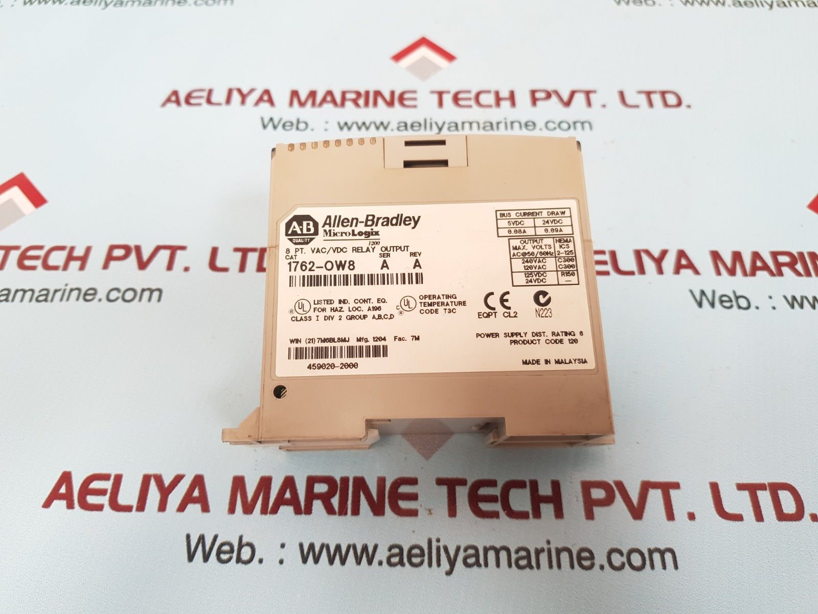 Allen-bradley micrologix 1762-ow8 ser.a rev.a relay output module 