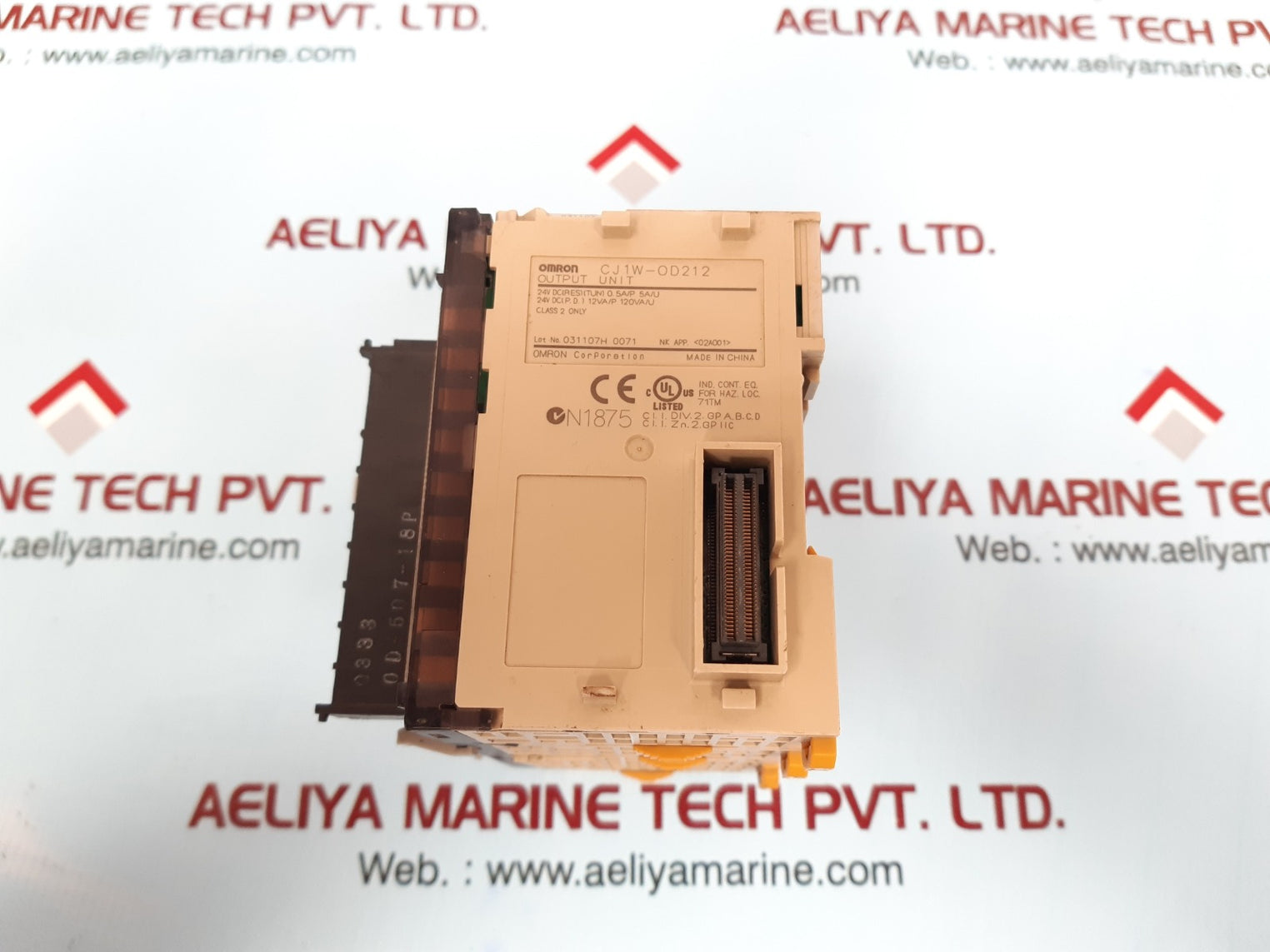 Omron cj1w-od212 output unit module cj1h-cpu66h