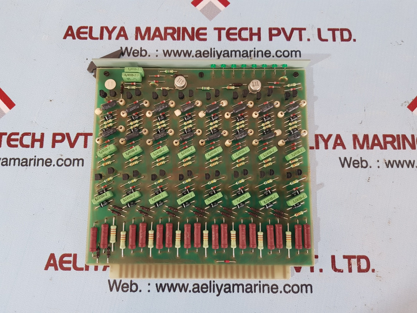 Soren t.lyngso 99006100 v01 pc board input buffer unit