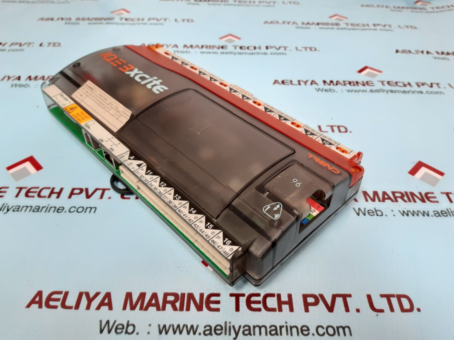 Trend iqe 3xcite controller iq3xcite/96/bac/100-240