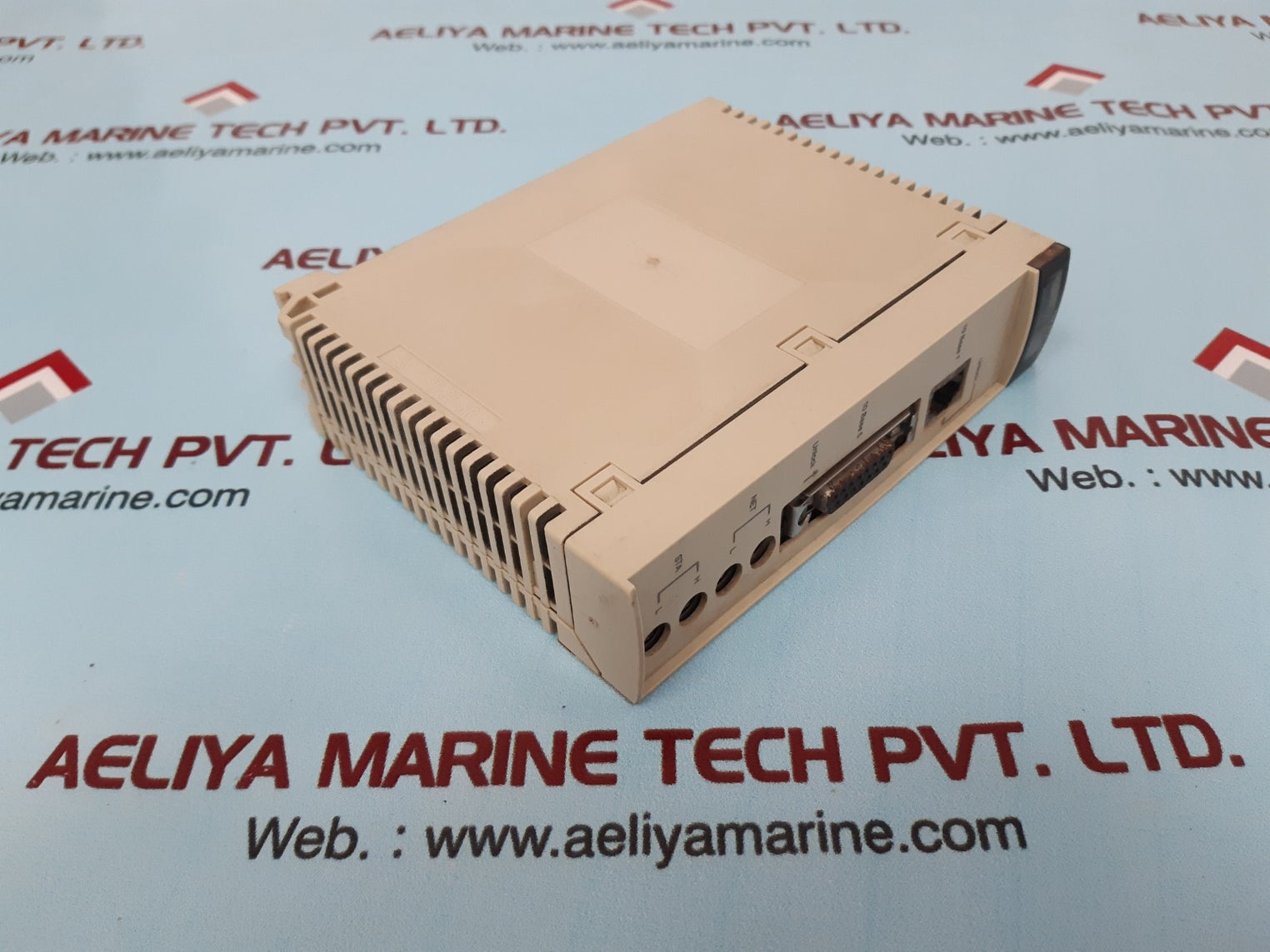 Schneider electric tsx ety110ws tsx57 etwtcp ipws module