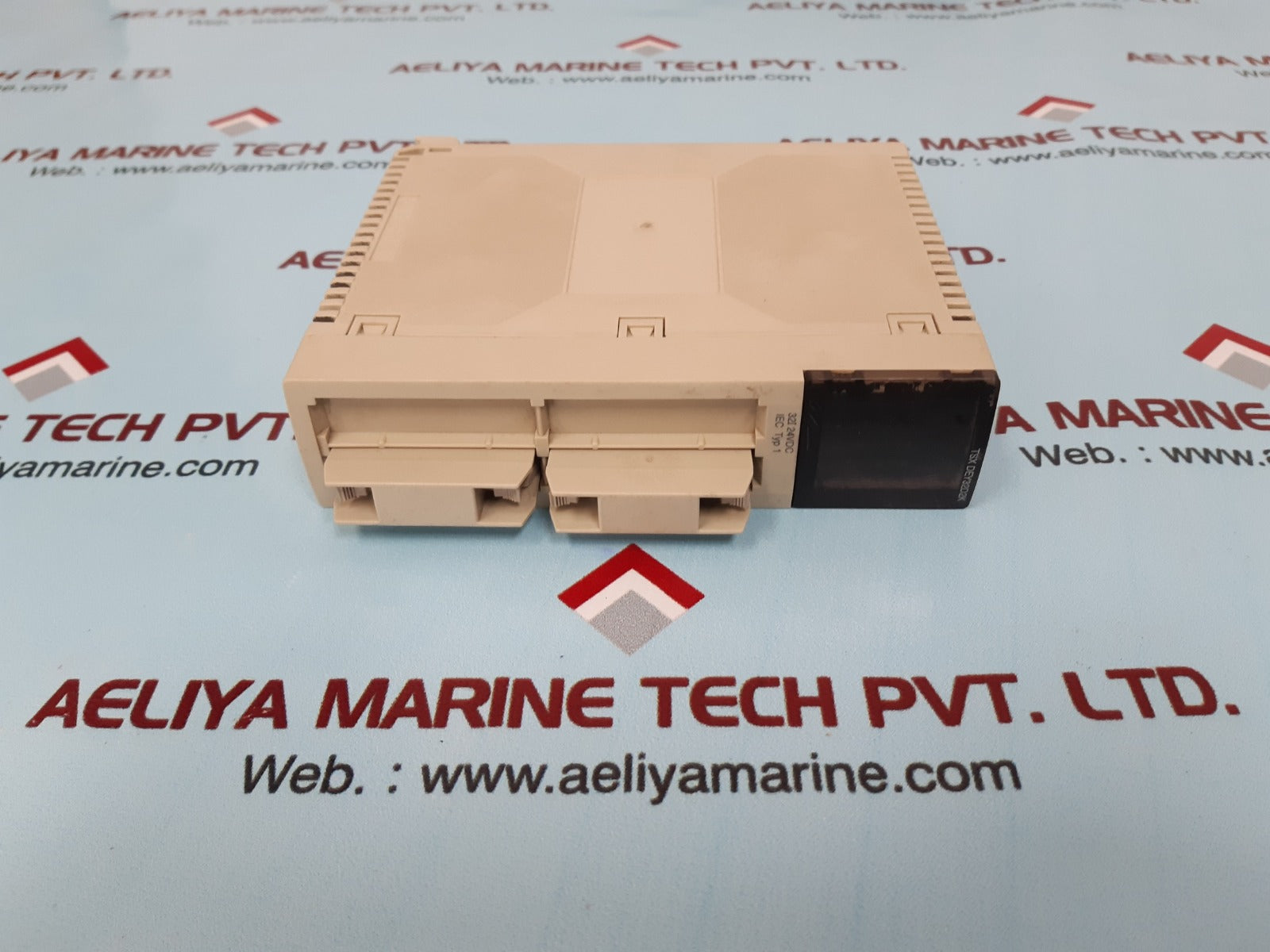 Schneider electric tsx dey32d2k modicon premium input module