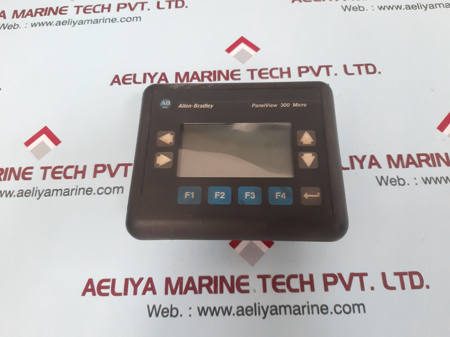 Allen-bradley panelview 300 micro module 2711-m3a19l1 ser a 