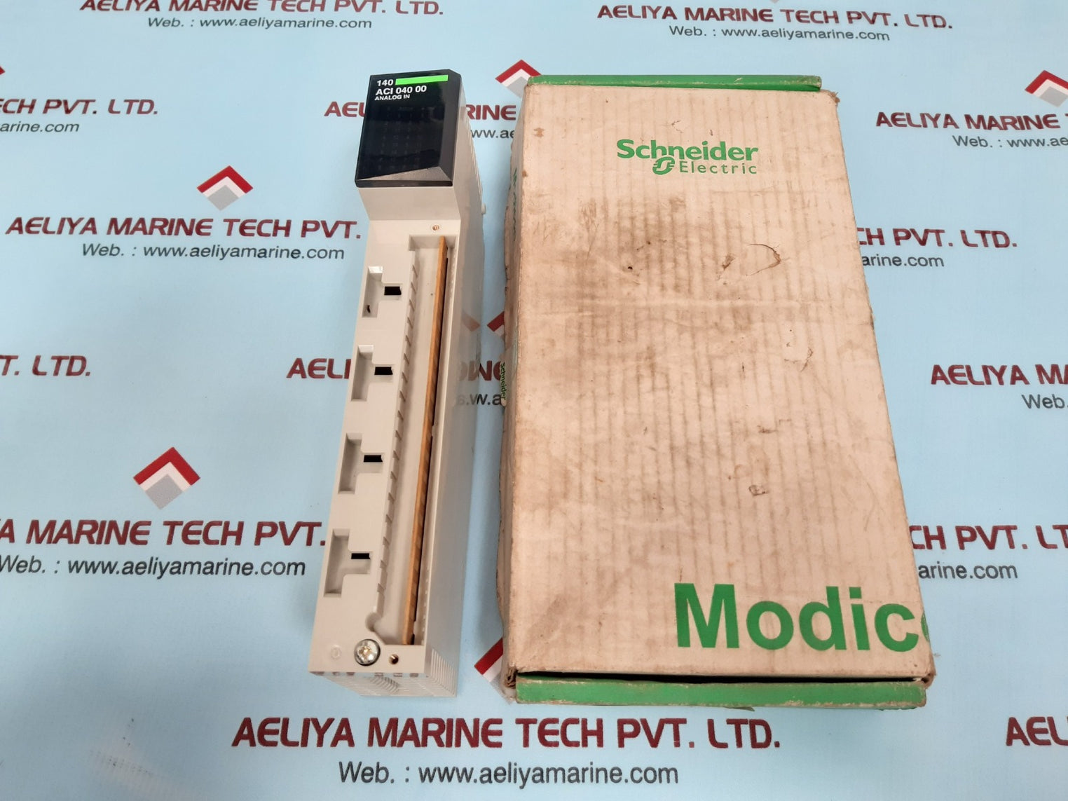 Schneider modicon 140aci04000 analog input module 