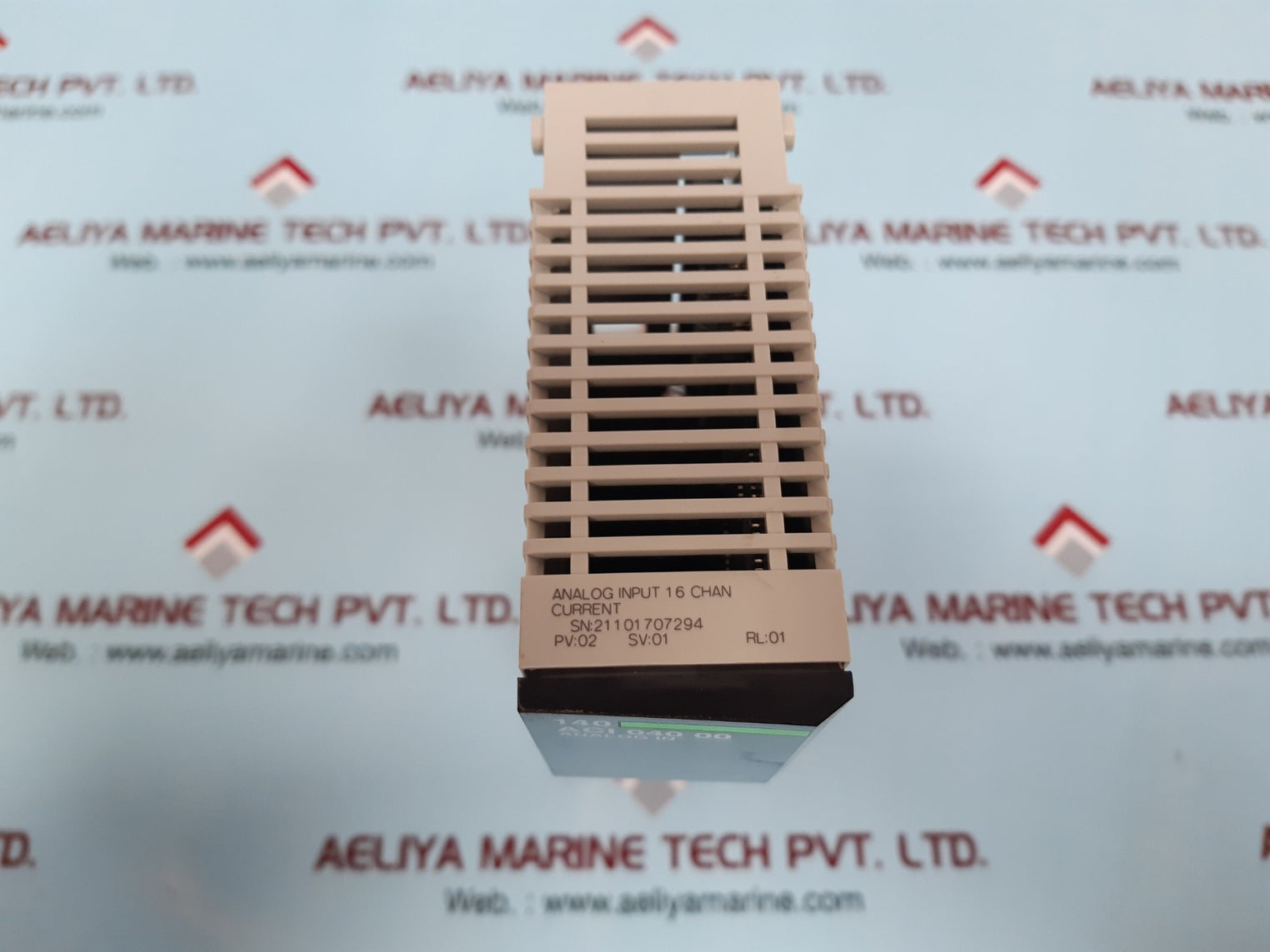 Schneider modicon 140aci04000 analog input module 