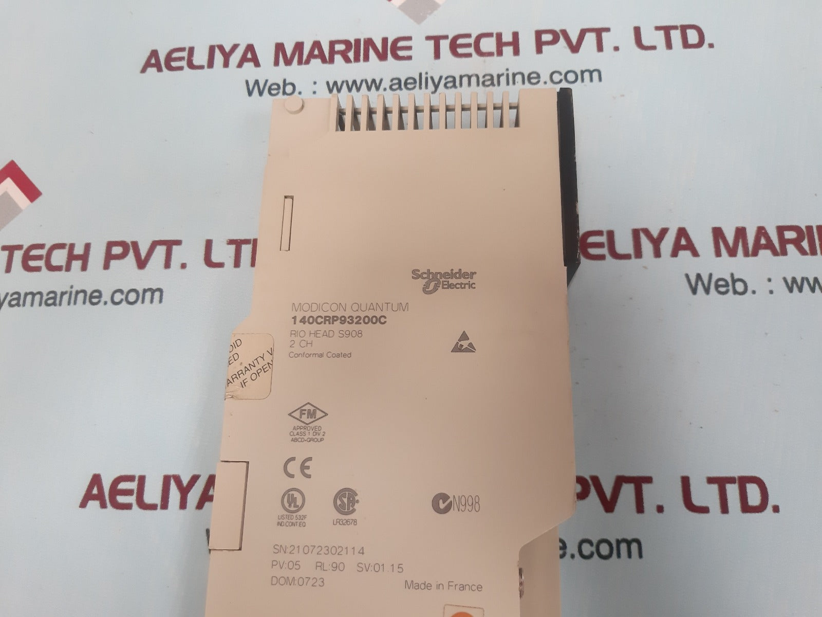 Schneider modicon quantum 140crp93200c rio head adptor module 