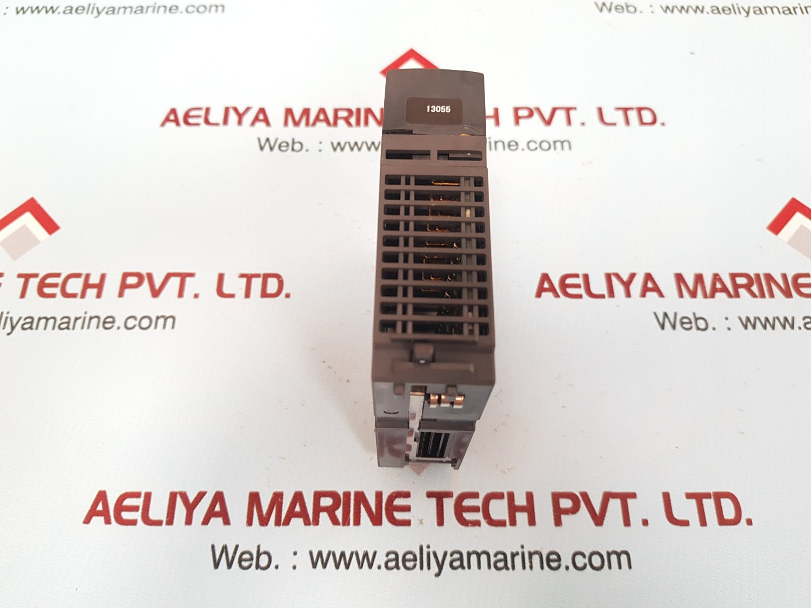Mitsubishi qy80-ts output unit