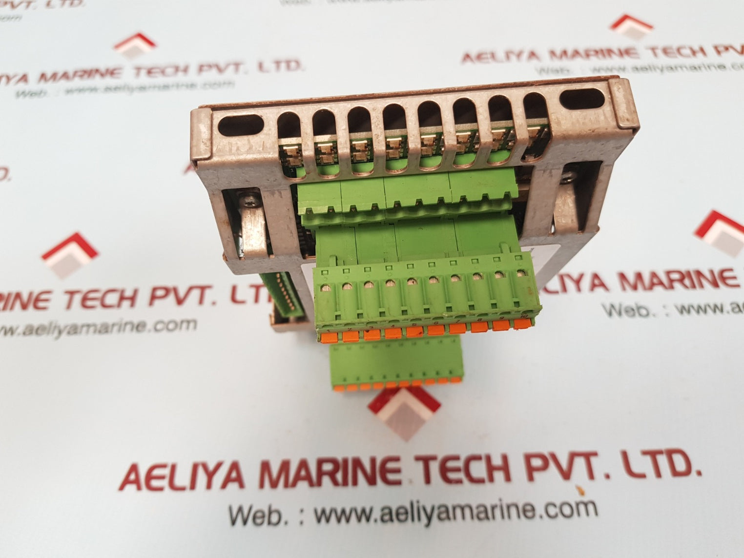 Abb dsqc 652 i/o board 3hac025917-001/00