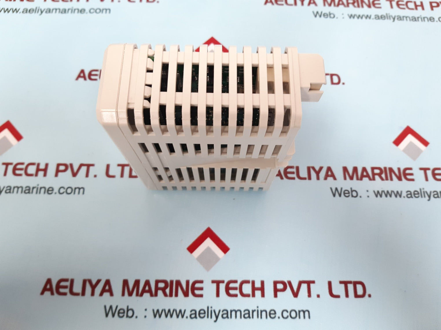 Abb di810 3bse008508r1 digital input module 24v