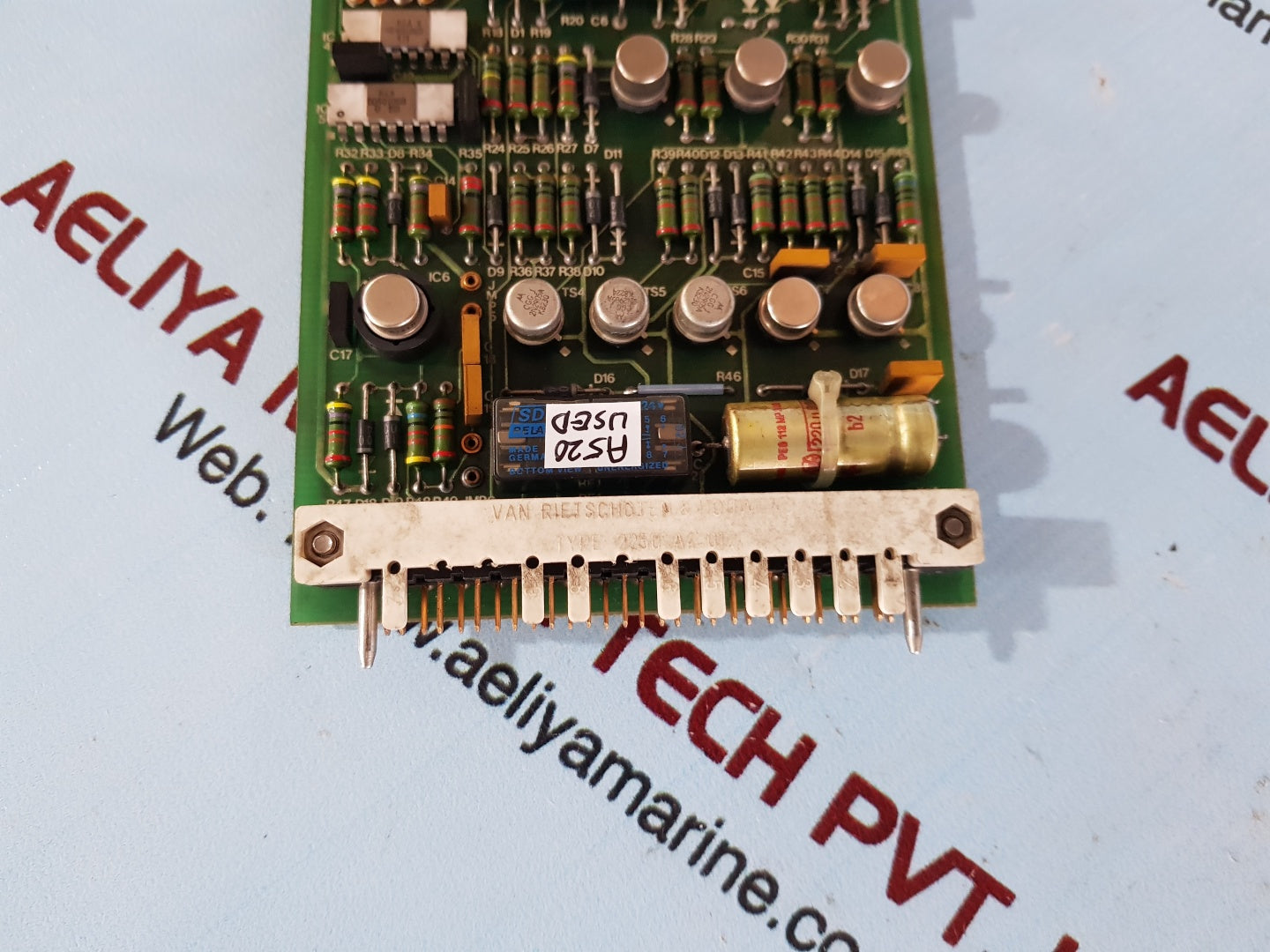 Van rietschoten & houwens pcb card 620_011e