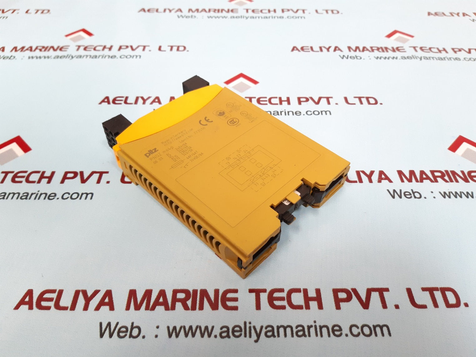 Pilz pn0z mo4p safety relay 773536