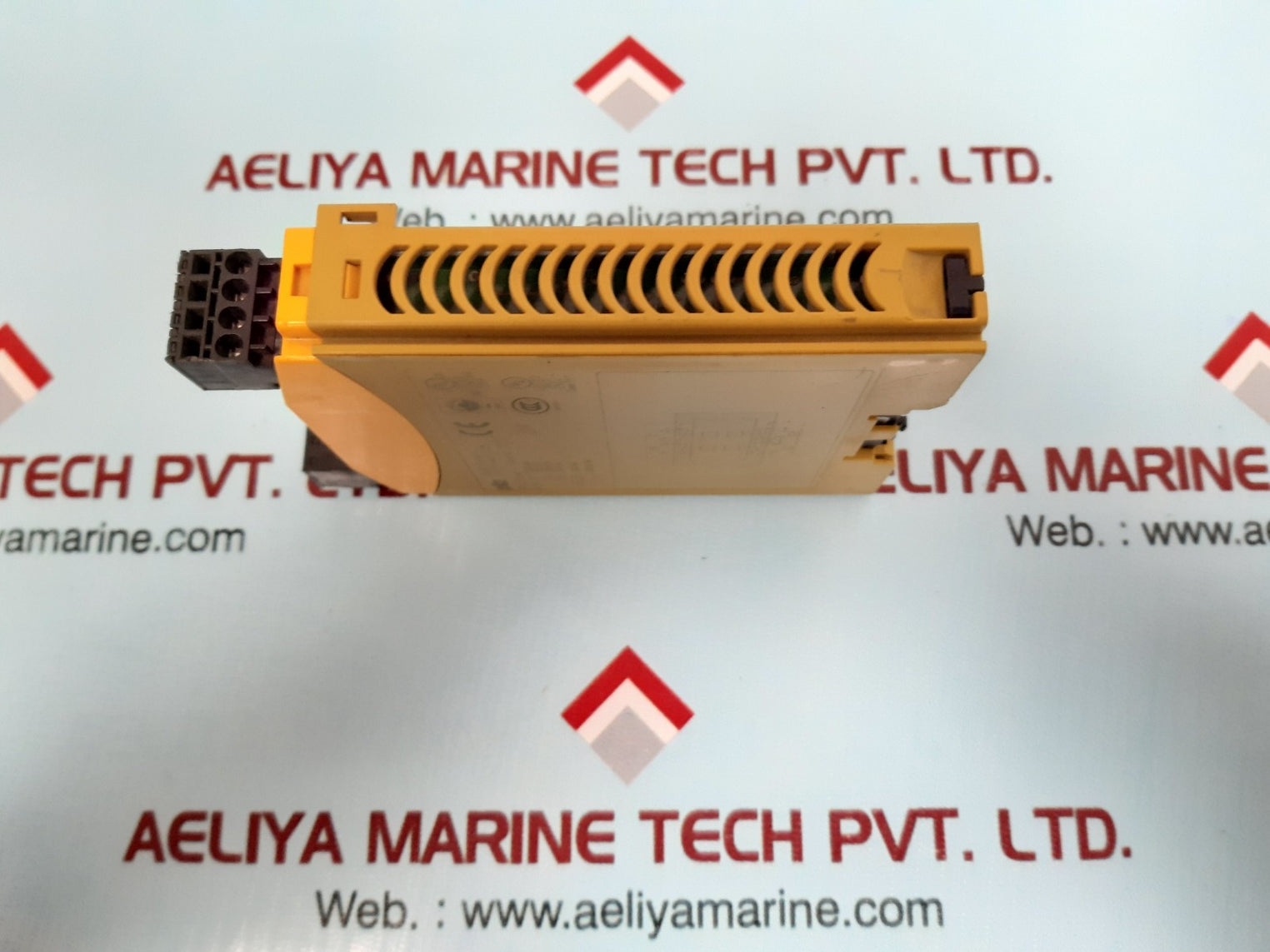 Pilz pn0z mo4p safety relay 773536