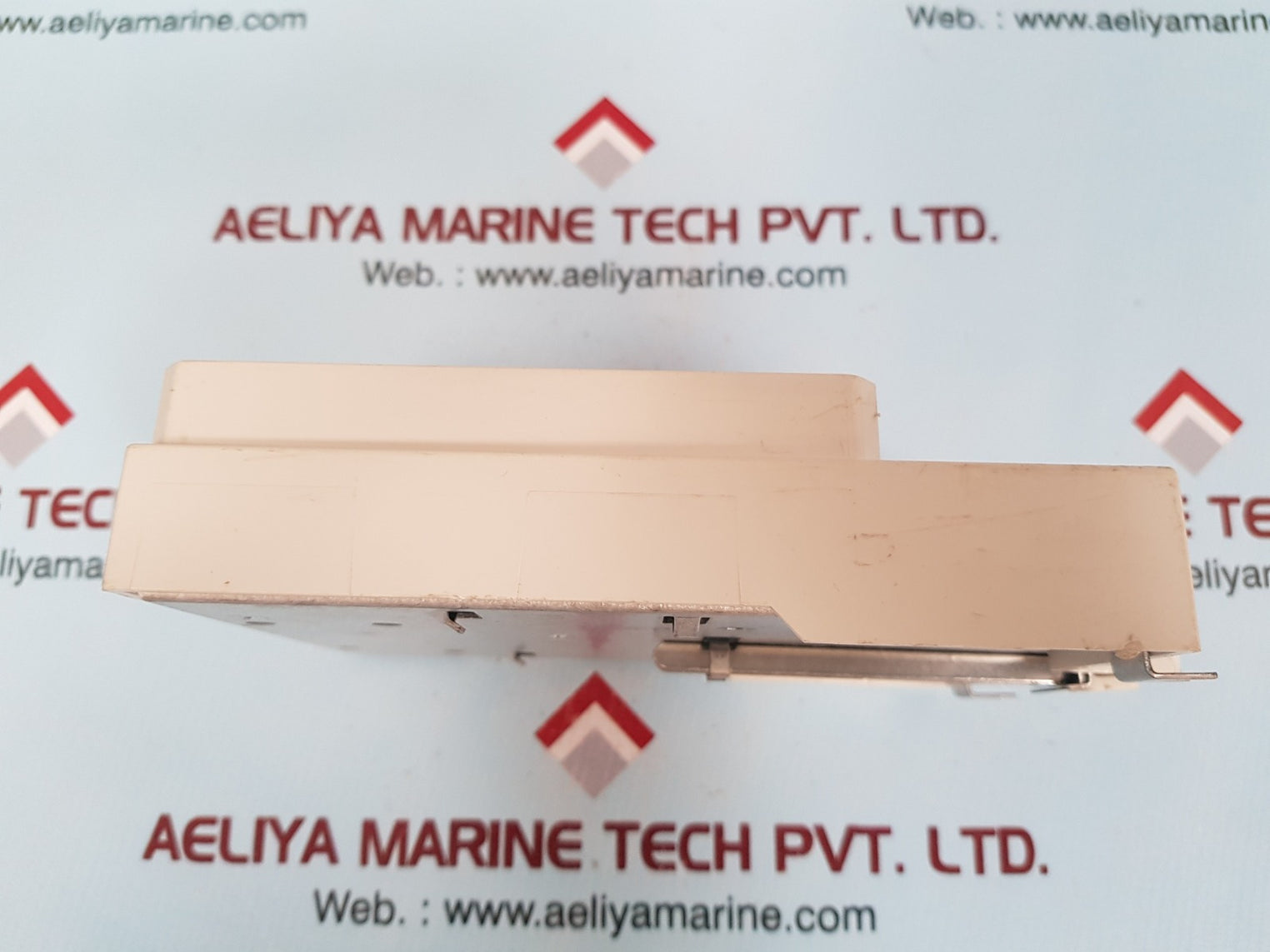 Abb tu848 3bse042558r1 termination unit