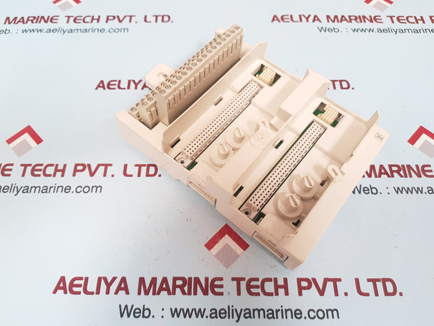 Abb tu843 3bse021443r1 termination unit 