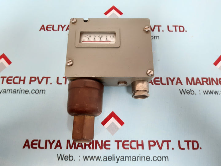 Trafag 940.2372 pressure switch 0.9-1.5 bar