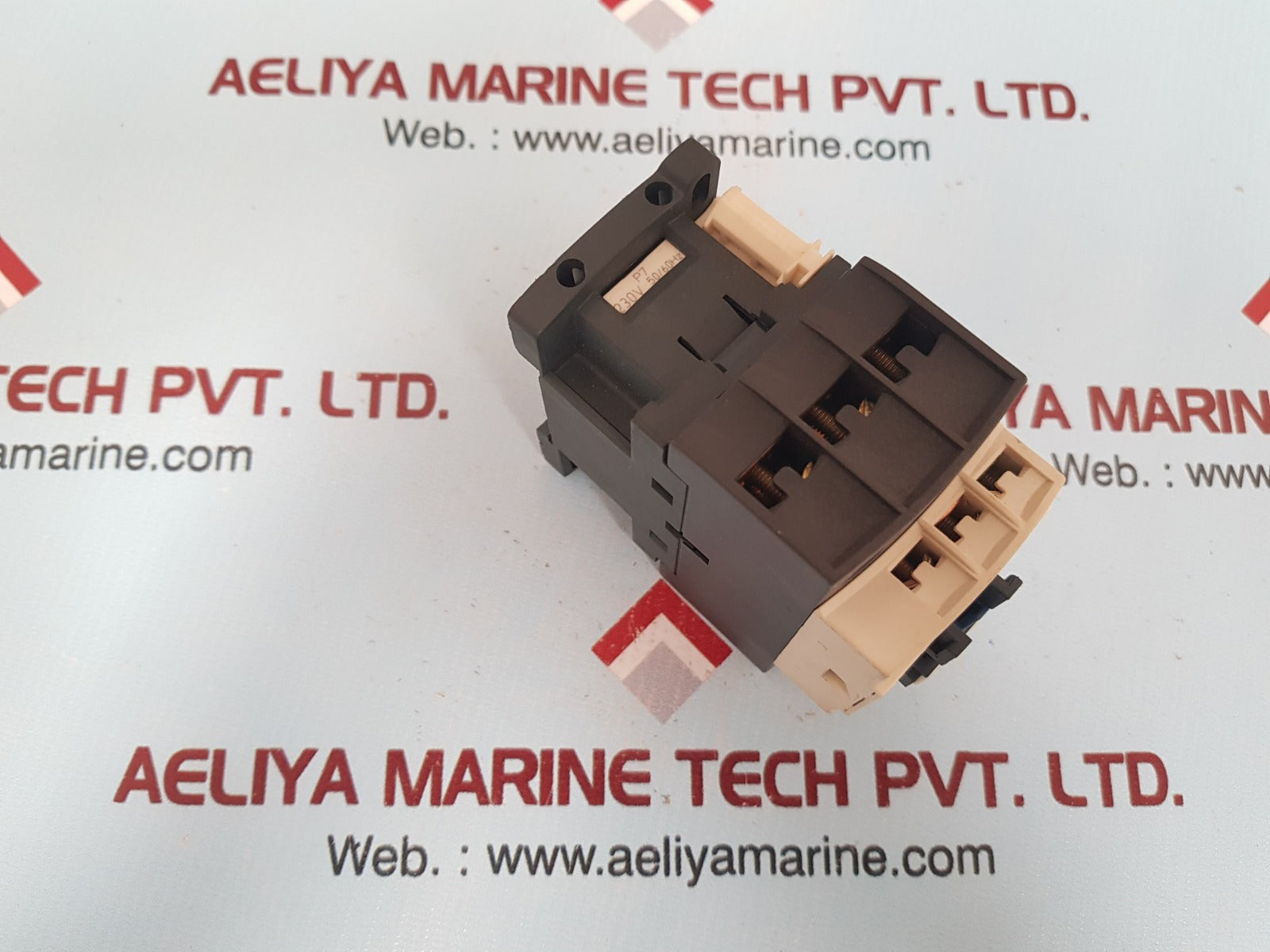 Telemecanique lc1d25 contactors with lad4rcu coil