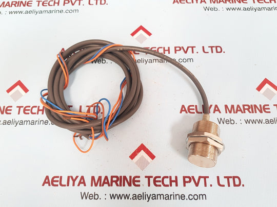 Omron e2e-x10d1s proximity sensor 