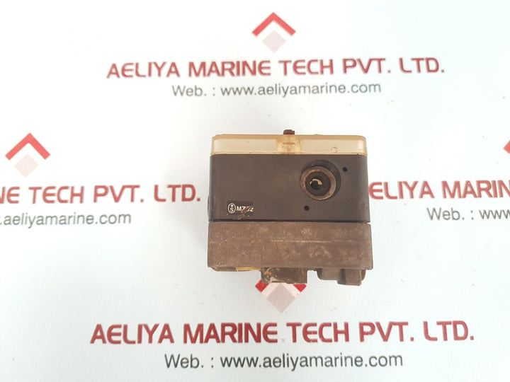 Krom schroder dwg 50u pressure switch 2.5-50 mbar