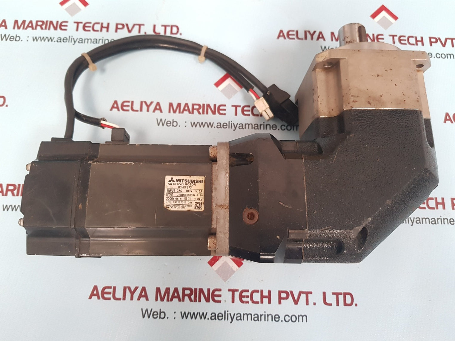 Mitsubishi hc-kfs73 ac servo motor with apex dynamics abro90-sz-pz