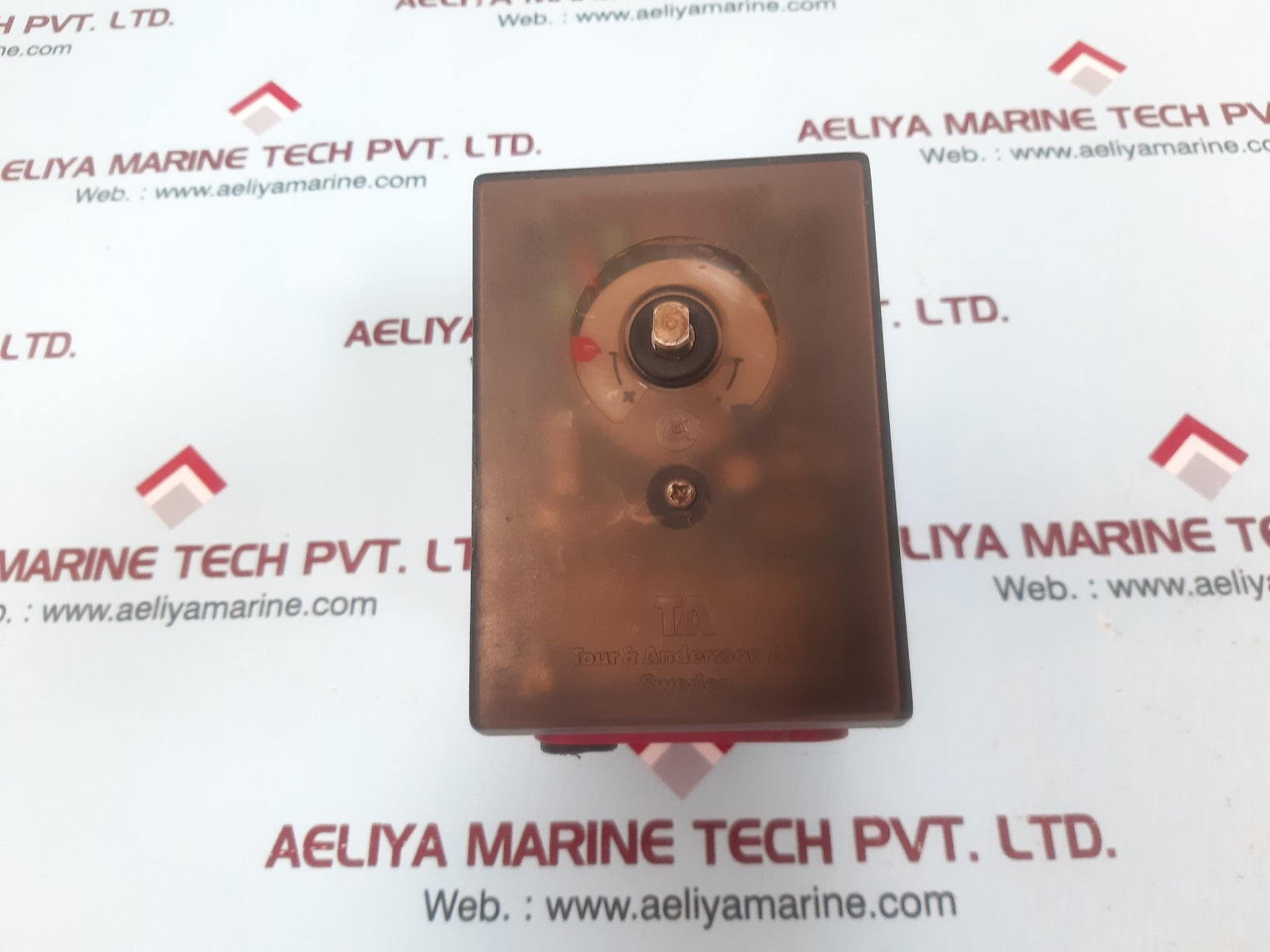 Tour & andersson em24